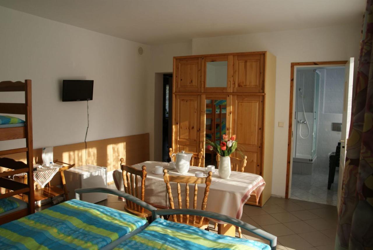 Dom Sonia Apartment Niechorze Bagian luar foto