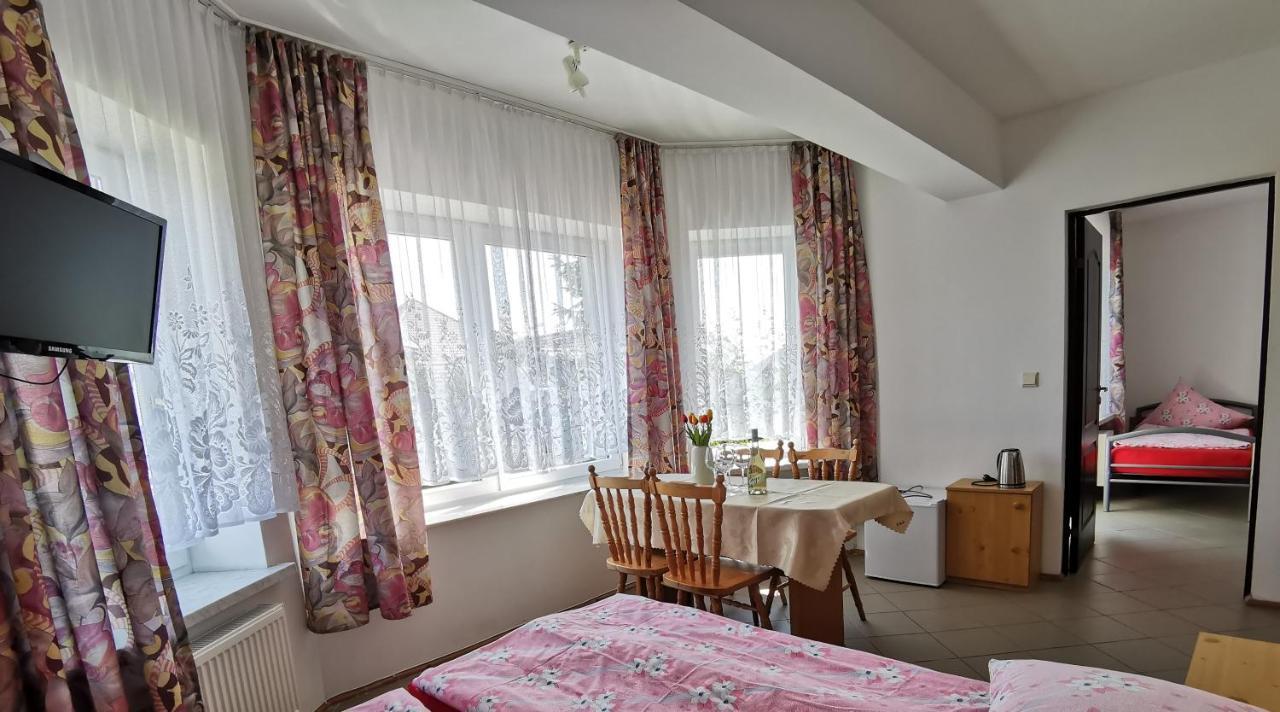 Dom Sonia Apartment Niechorze Bagian luar foto