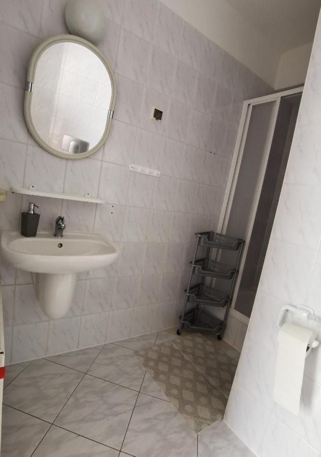 Dom Sonia Apartment Niechorze Bagian luar foto