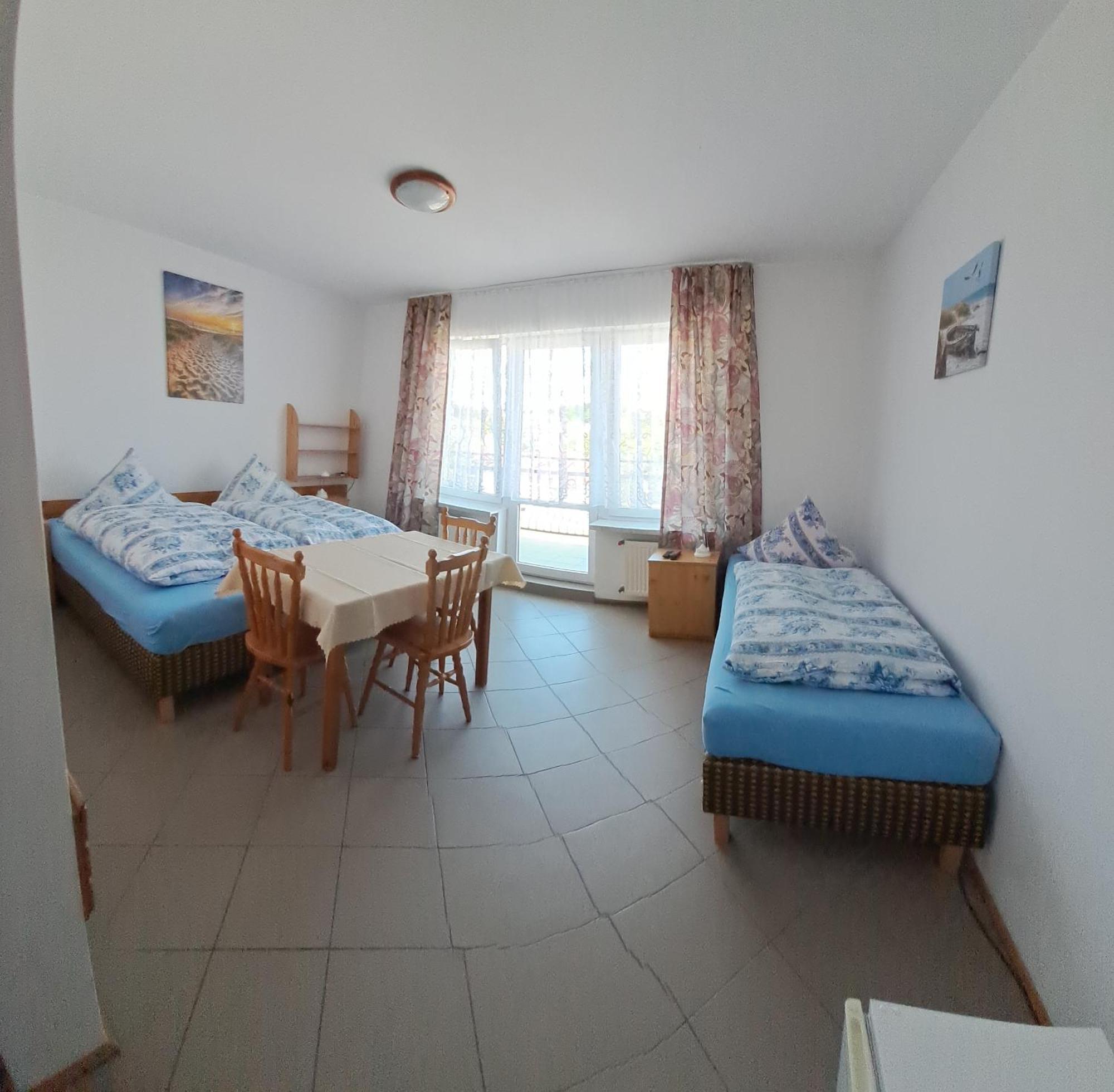 Dom Sonia Apartment Niechorze Bagian luar foto